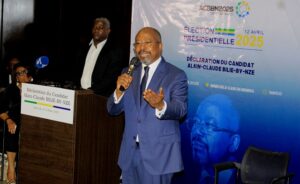 Présidentielle 2025 : Bilie-By-Nze entre rupture, nouvelle espérance et relève des défis socio-économiques et institutionnels | Gabonreview.com | Actualité du Gabon |