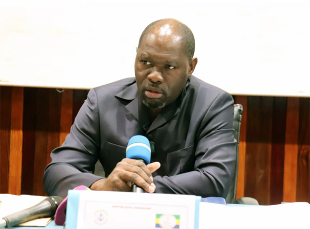 Réformes et rigueur financière à la Marine Marchande : Jean Cruz Lessagui trace la voie | Gabonreview.com | Actualité du Gabon |