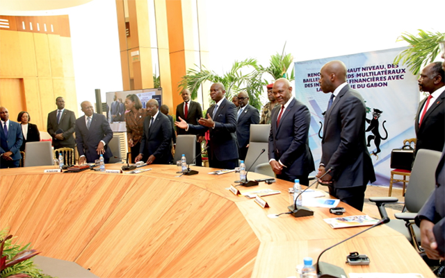 Gabon : L’État conserve le soutien des financiers | Gabonreview.com | Actualité du Gabon |