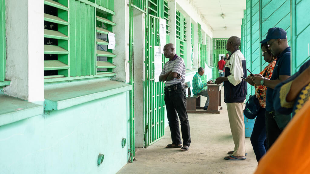 Présidentielle au Gabon: les principales propositions des candidats