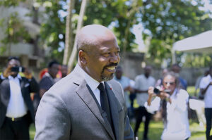 Statut de l'opposant au Gabon : Bilie-By-Nze à la croisée d’un vide juridique et d’une reconnaissance politique | Gabonreview.com | Actualité du Gabon |