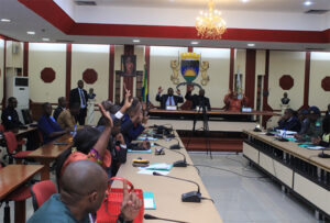 Libreville : Un budget additionnel de 500 millions de FCFA pour renforcer les finances municipales | Gabonreview.com | Actualité du Gabon |