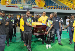Gabon : L’hommage de la nation à Aaron S. Boupendza | Gabonreview.com | Actualité du Gabon |