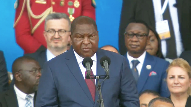 19 mois pour l’histoire : Touadera salue l'exploit d'une transition éclair au Gabon | Gabonreview.com | Actualité du Gabon |