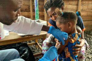 Enfants et femmes enceintes : Vaccination générale -