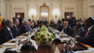 Le débat africain - Valse de chefs d’Etat à Washington… L’actualité vue par les éditorialistes africains