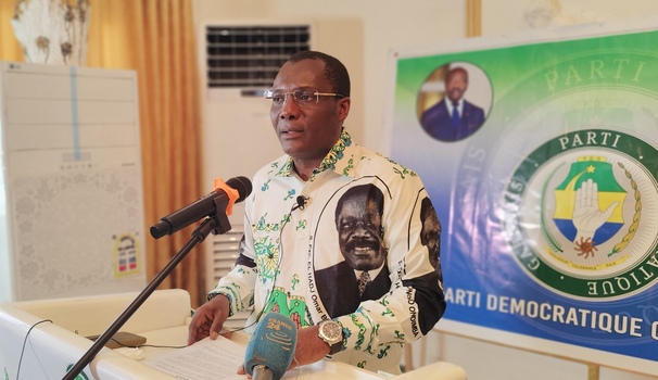 Torture, chantage, mise en scène : Ali Akbar & Cie accusent le régime de transition de «crime d’État» | Gabonreview.com | Actualité du Gabon |