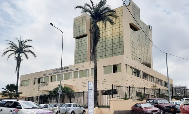 Finances publiques : le gouvernement interdit les compensations de recettes et impose un paiement direct des dividendes à l’État | Gabonreview.com | Actualité du Gabon |