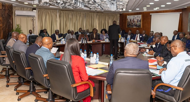 Loi de finances 2026 : Vers un budget aligné sur le Plan stratégique nouvel édifice (PSNE) et sur les ODD | Gabonreview.com | Actualité du Gabon |