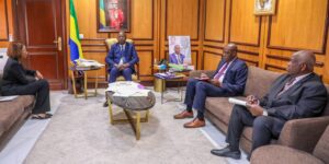 Fin de transition au Gabon : Touadéra écrit à Oligui Nguema | Gabonreview.com | Actualité du Gabon |