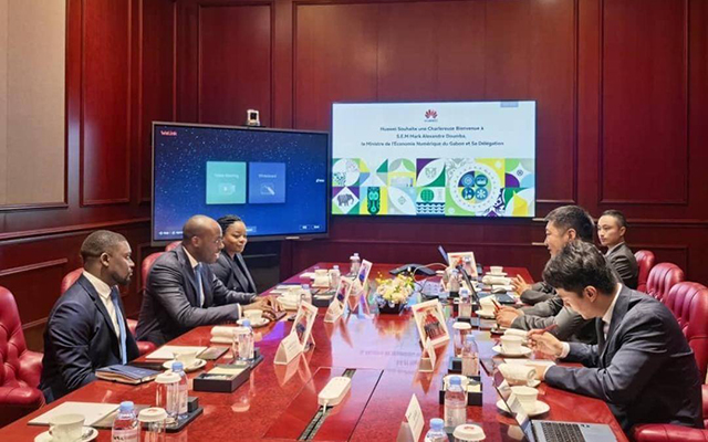 Numérique : Le Gabon explore un partenariat technologique renforcé avec Huawei | Gabonreview.com | Actualité du Gabon |