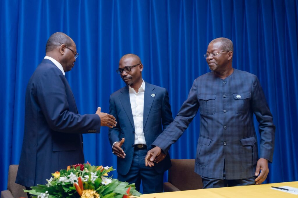 Législatives et locales : l’UDB déploie ses pions sur tout l’échiquier national | Gabonreview.com | Actualité du Gabon |