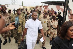 Gabon : Fin de captivité pour Kelly Ondo Obiang et ses hommes | Gabonreview.com | Actualité du Gabon |