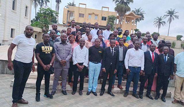 À Oyem, Nguema Nguema prône le vivre-ensemble | Gabonreview.com | Actualité du Gabon |