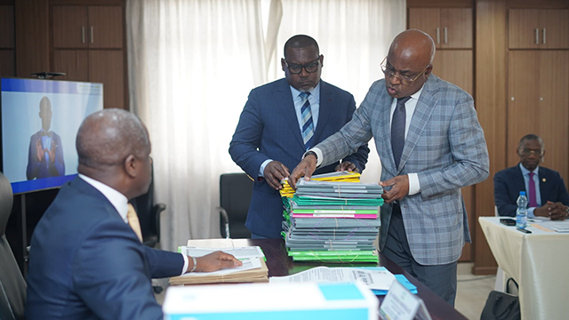 Législatives et locales 2025 : 48 heures supplémentaires pour compléter les dossiers incomplets | Gabonreview.com | Actualité du Gabon |