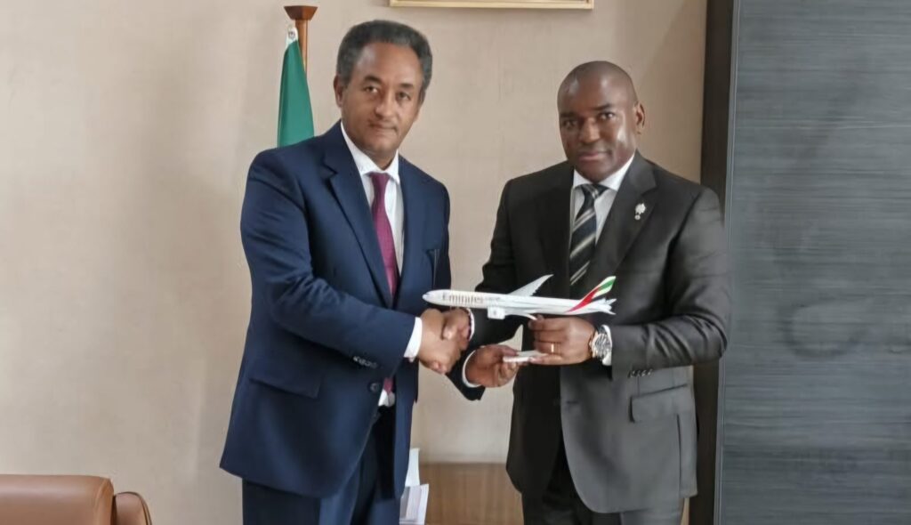 Transport aérien : Emirates Airlines lorgne une escale au Gabon | Gabonreview.com | Actualité du Gabon |