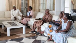 Port-Gentil : le coaching de Jean Fidèle Otandault aux candidats indépendants, du PDG et de l’Alliance patriotique | Gabonreview.com | Actualité du Gabon |