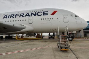 Transport aérien : vers la réduction des vols directs Libreville-Paris d’Air France | Gabonreview.com | Actualité du Gabon |