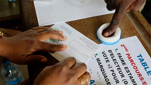 Au lendemain du 1er tour des législatives : Indiquer une autre voie | Gabonreview.com | Actualité du Gabon |