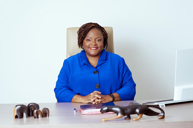 [Municipales] Isabelle Essonghe : une capitaine d’industrie pour réveiller Port-Gentil | Gabonreview.com | Actualité du Gabon |