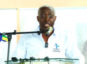 Élections au Gabon : Ndong Sima fustige une continuité inquiétante | Gabonreview.com | Actualité du Gabon |