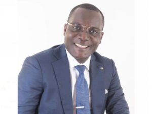 Élections à Lékoni-Lékori : Ali Akbar Onanga attend des explications sur la reprise du scrutin | Gabonreview.com | Actualité du Gabon |