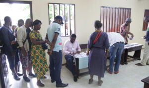 Élections 2025 : réajustement du parcours des électeurs dans les bureaux de vote | Gabonreview.com | Actualité du Gabon |