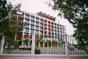 Gabon : l’État lance un audit rigoureux des ordonnances en souffrance | Gabonreview.com | Actualité du Gabon |