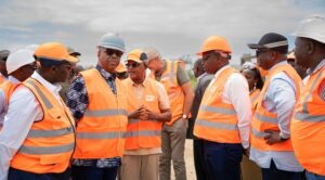 Infrastructures : Barro Chambrier en «contremaitre» sur les chantiers de Libreville | Gabonreview.com | Actualité du Gabon |