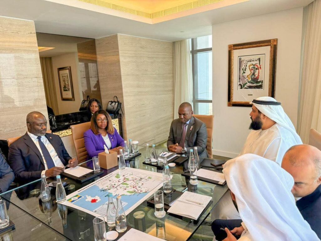 Mission gouvernementale à Abou Dhabi : le Gabon renforce ses partenariats stratégiques | Gabonreview.com | Actualité du Gabon |