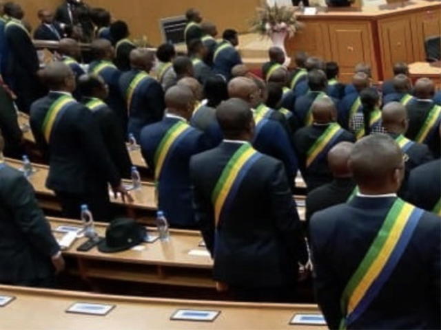 Lendemains des législatives : Rectifier le tir | Gabonreview.com | Actualité du Gabon |