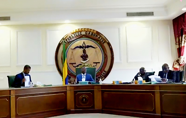 Législatives 2025 : la Cour constitutionnelle examine plus de soixante recours | Gabonreview.com | Actualité du Gabon |