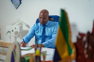 Élections à Ndendé : Yves Fernand Manfoumbi prend acte de sa défaite | Gabonreview.com | Actualité du Gabon |