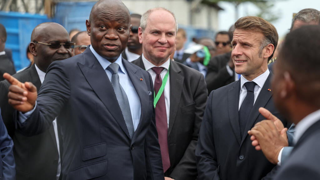 À Libreville, les présidents gabonais et français ont affiché leurs accords et demandes réciproques