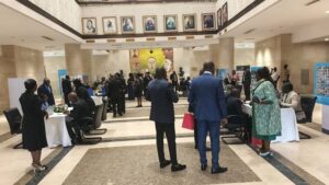 Assemblée nationale - 14e législature : mobilisation des nouveaux élus avant l’élection du Bureau | Gabonreview.com | Actualité du Gabon |