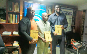 Valorisation des langues nationales : naissance du dictionnaire Gisir-Français | Gabonreview.com | Actualité du Gabon |