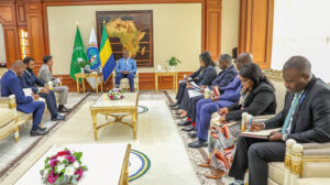 Gestion des déchets : vers un partenariat entre le Gabon et la société Golden Swan | Gabonreview.com | Actualité du Gabon |