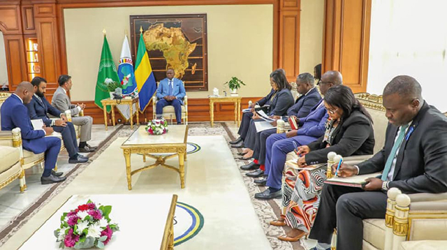 Gestion des déchets : vers un partenariat entre le Gabon et la société Golden Swan | Gabonreview.com | Actualité du Gabon |