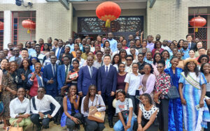 Journée portes ouvertes à l'ambassade de Chine au Gabon : une immersion culturelle réussie | Gabonreview.com | Actualité du Gabon |