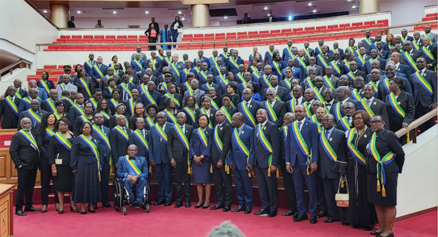 Sénatoriales 2025 : la campagne électorale officiellement ouverte | Gabonreview.com | Actualité du Gabon |