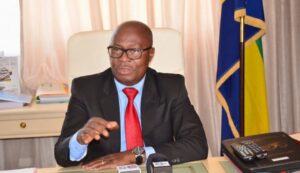 Décès du dernier juriste debout : Jean De Dieu Moukagni Iwangou | Gabonreview.com | Actualité du Gabon |