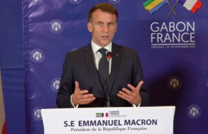 À Libreville, Emmanuel Macron a salué «le Nouveau Gabon» aux côtés d’Oligui Nguema | Gabonreview.com | Actualité du Gabon |