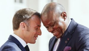 Emmanuel Macron attendu au Gabon : une visite sous le signe du renouveau politique | Gabonreview.com | Actualité du Gabon |