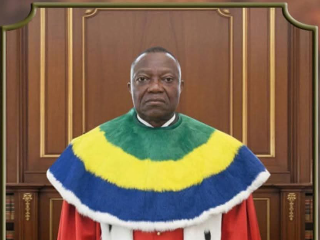 Renouvellement de la Cour constitutionnelle : Cadeau empoisonné | Gabonreview.com | Actualité du Gabon |