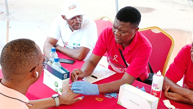 Intensification de la sensibilisation sur le VIH à Port-Gentil disposant d’une séroprévalence inquiétante de 4,1 % -