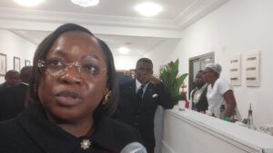 Gabon: le Sénat élit à sa tête Huguette Nyana Ekoume, une juriste encore peu connue du grand public