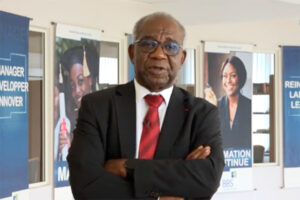 Réponse à Ali Akbar Onanga : pour un sursaut du conseil, une protection du Chef de l’État et un nouveau départ républicain | Gabonreview.com | Actualité du Gabon |