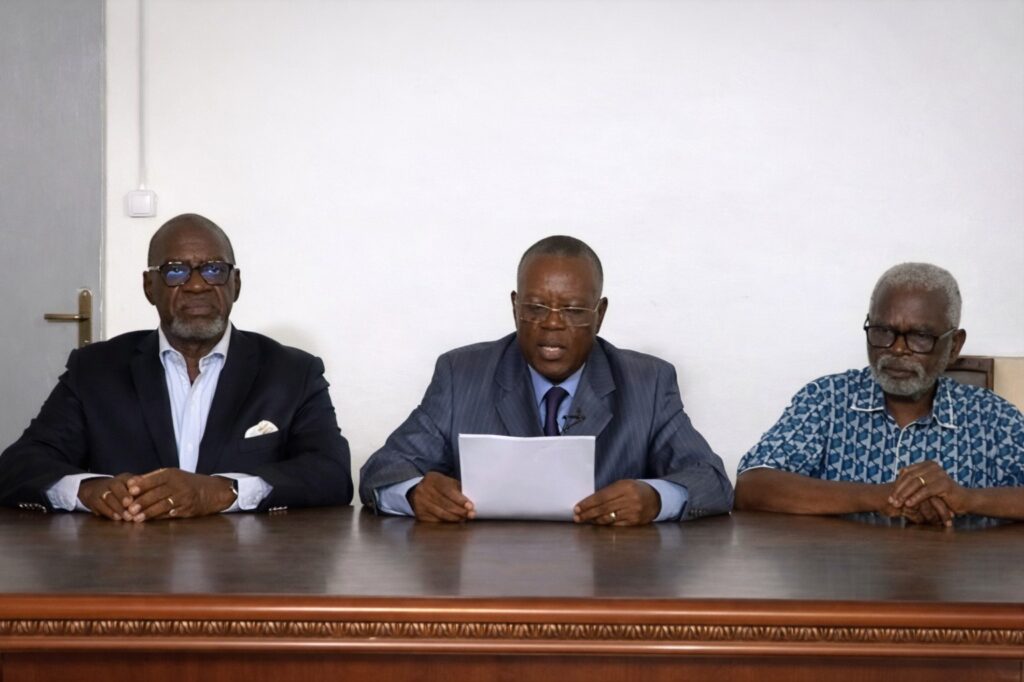 Transition : la CNR dénonce un «changement raté» et appelle à un front démocratique uni | Gabonreview.com | Actualité du Gabon |