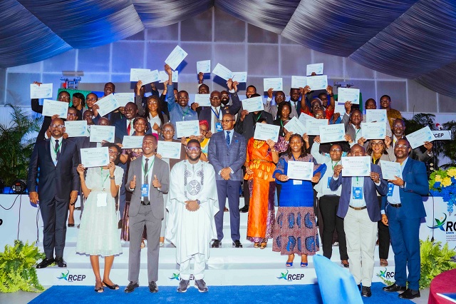 Cybersécurité, IA, souveraineté : faire du Gabon ‘un hub du soft power numérique’ | Gabonreview.com | Actualité du Gabon |