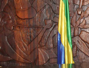 Gouvernement : Un cercle fermé | Gabonreview.com | Actualité du Gabon |